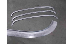 FLAMINIA TOURING VOORRUIT BOVENSTE SIERLIJST