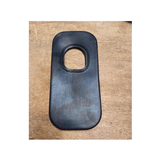 RECTANGULAR HEADSET EXCHANGE